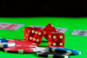 The different things to consider when playing online casino games