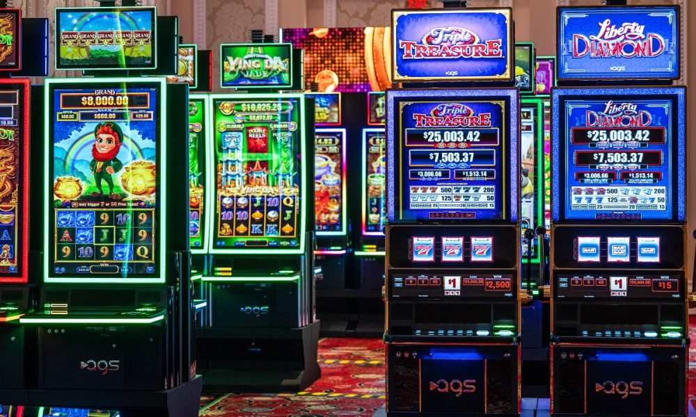 Slot game addiction – How gaming companies keep you spinning?